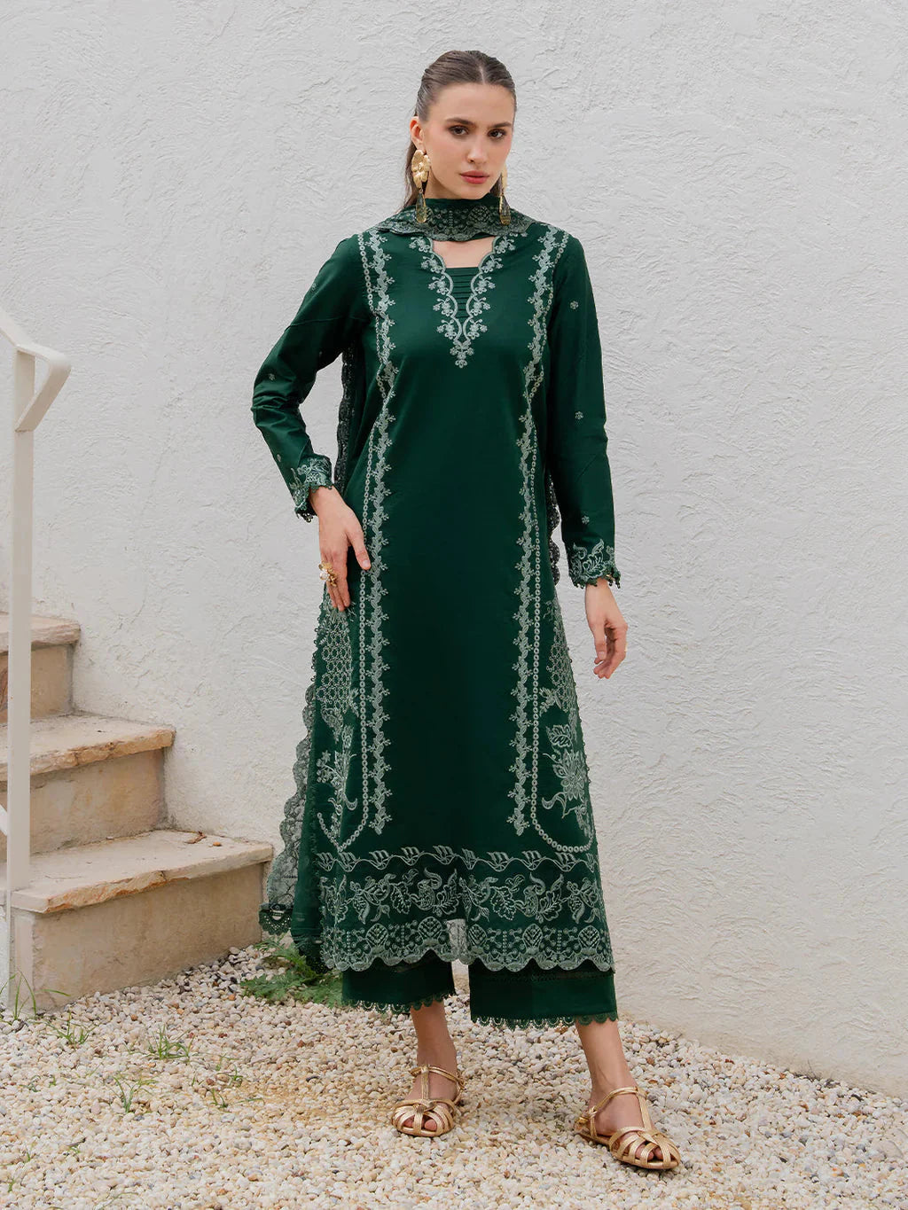 YARD-3PC LAWN EMBROIDERED SHIRT WITH KHAADI NET EMBROIDERED DUPATTA AND TROUSER-BIC-4827 Asasay Fakhir