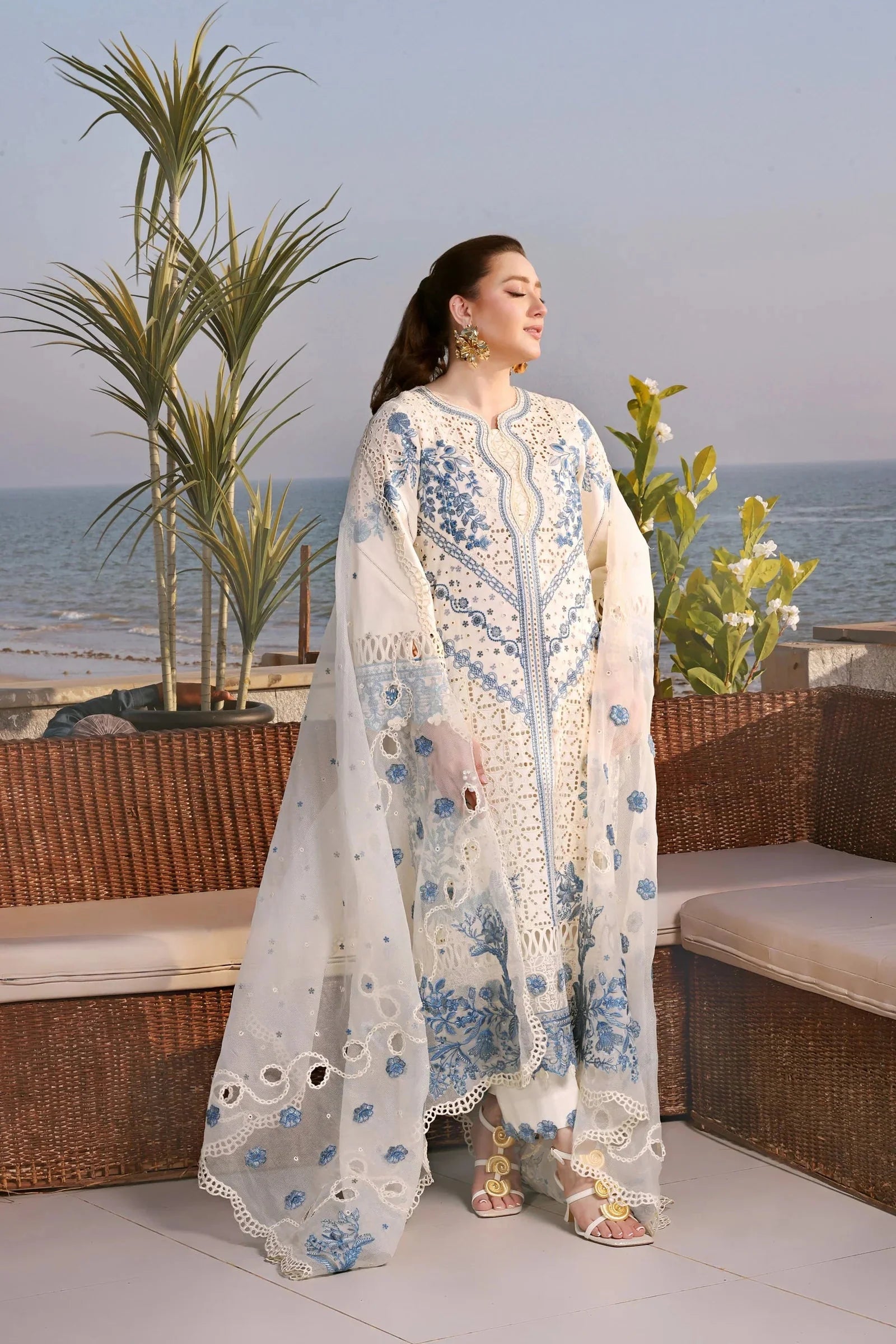 ANEELAS-3PC LAWN EMBROIDERED SHIRT WITH ORGANZA EMBROIDERED DUPATTA AND TROUSER-BIC-4828 Asasay Fakhir