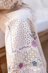 QALAMQAR-3PC CHIKANKARI LAWN EMBROIDERED WITH KHADDI NET EMBROIDERED DUPATTA & TROUSER -BIC-4521 Asasay Fakhir