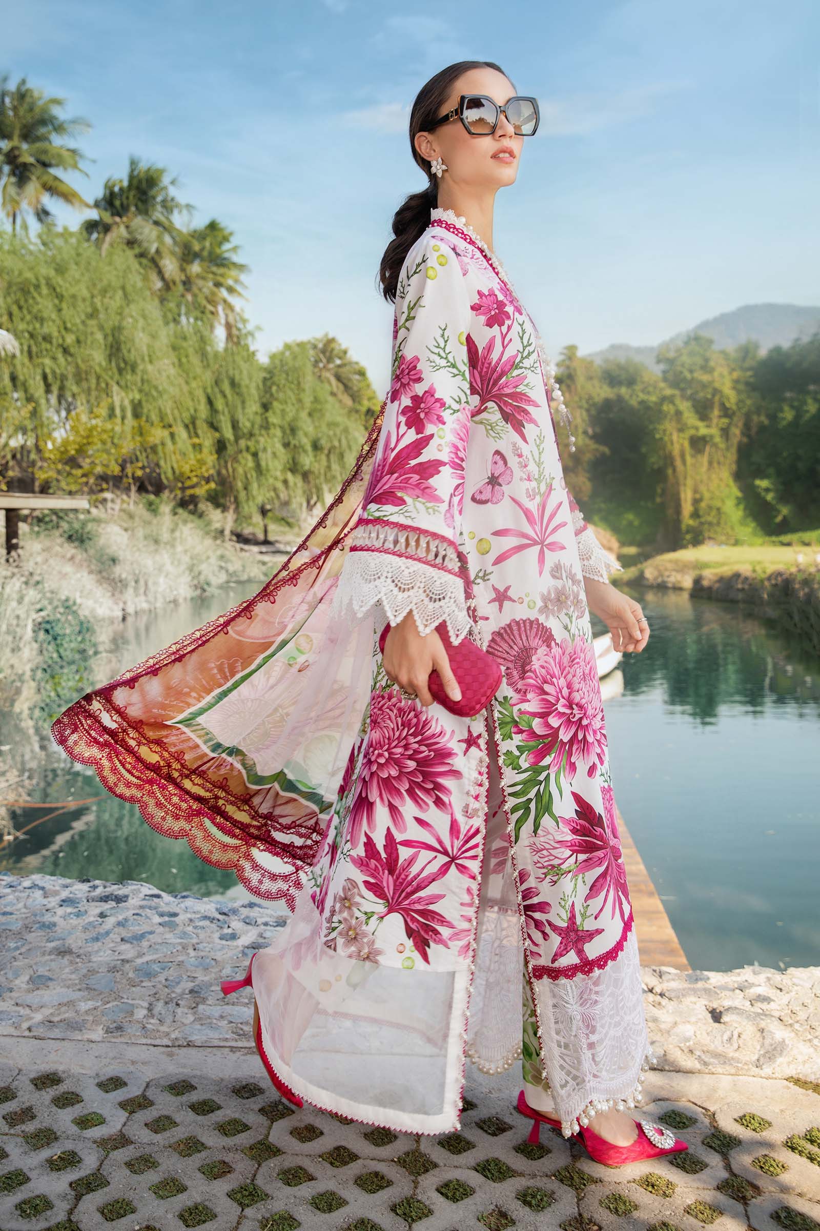 MARIA.B-3PC LAWN EMBROIDERED PRINTED SHIRT WITH CHIFFON PRINT DUPATTA AND PRINT TROUSER-BIC-2520 Asasay Fakhir