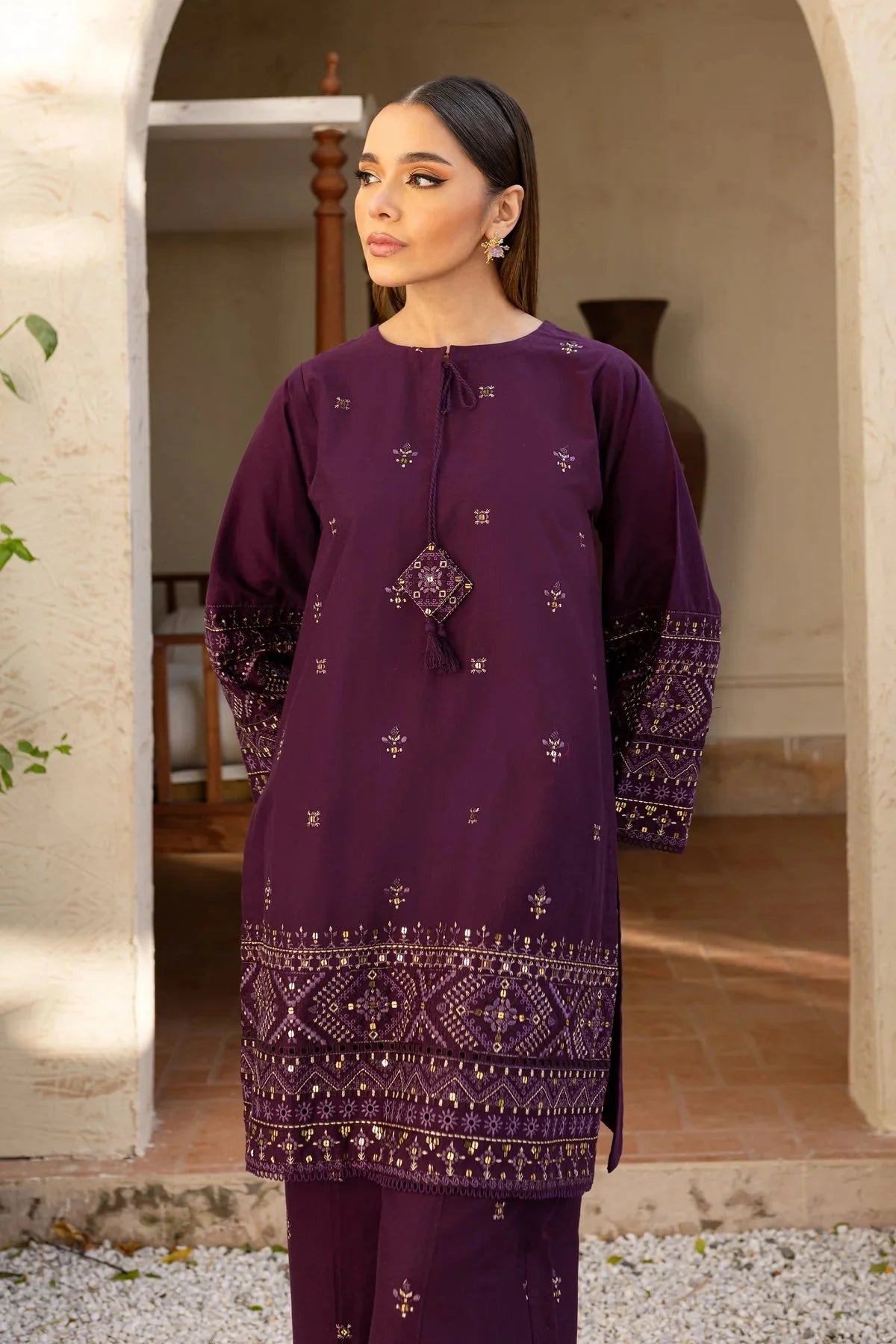 BATIK-2PC LAWN SEQUIN EMBROIDERED SHIRT WITH SEQUIN EMBROIDERED TROUSER-BIC-202 Asasay Fakhir