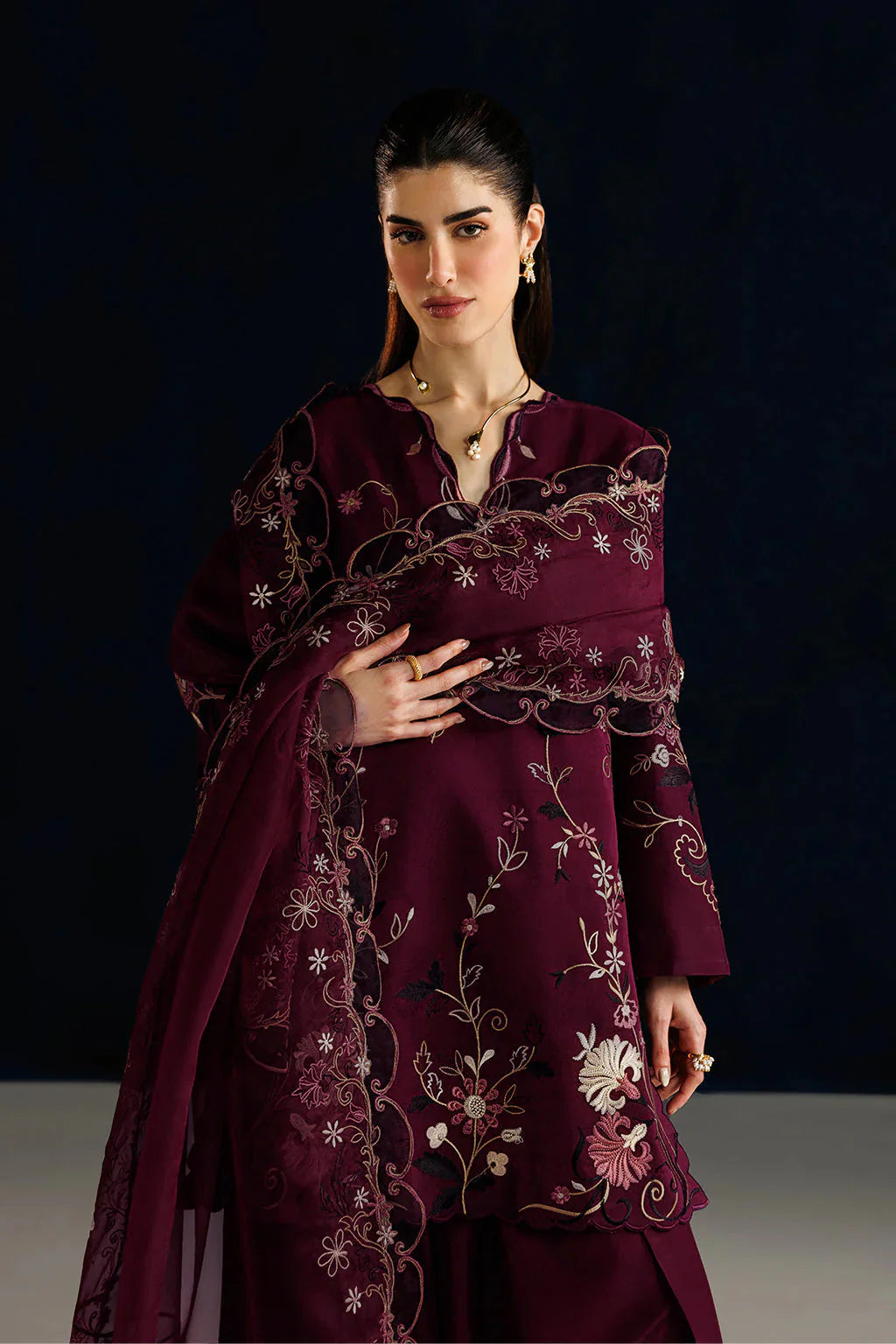 IZNIK-3PC LAWN EMBROIDERED SHIRT WITH ORGANZA EMBROIDERED DUPATTA AND TROUSER-BIC-4884 Asasay Fakhir