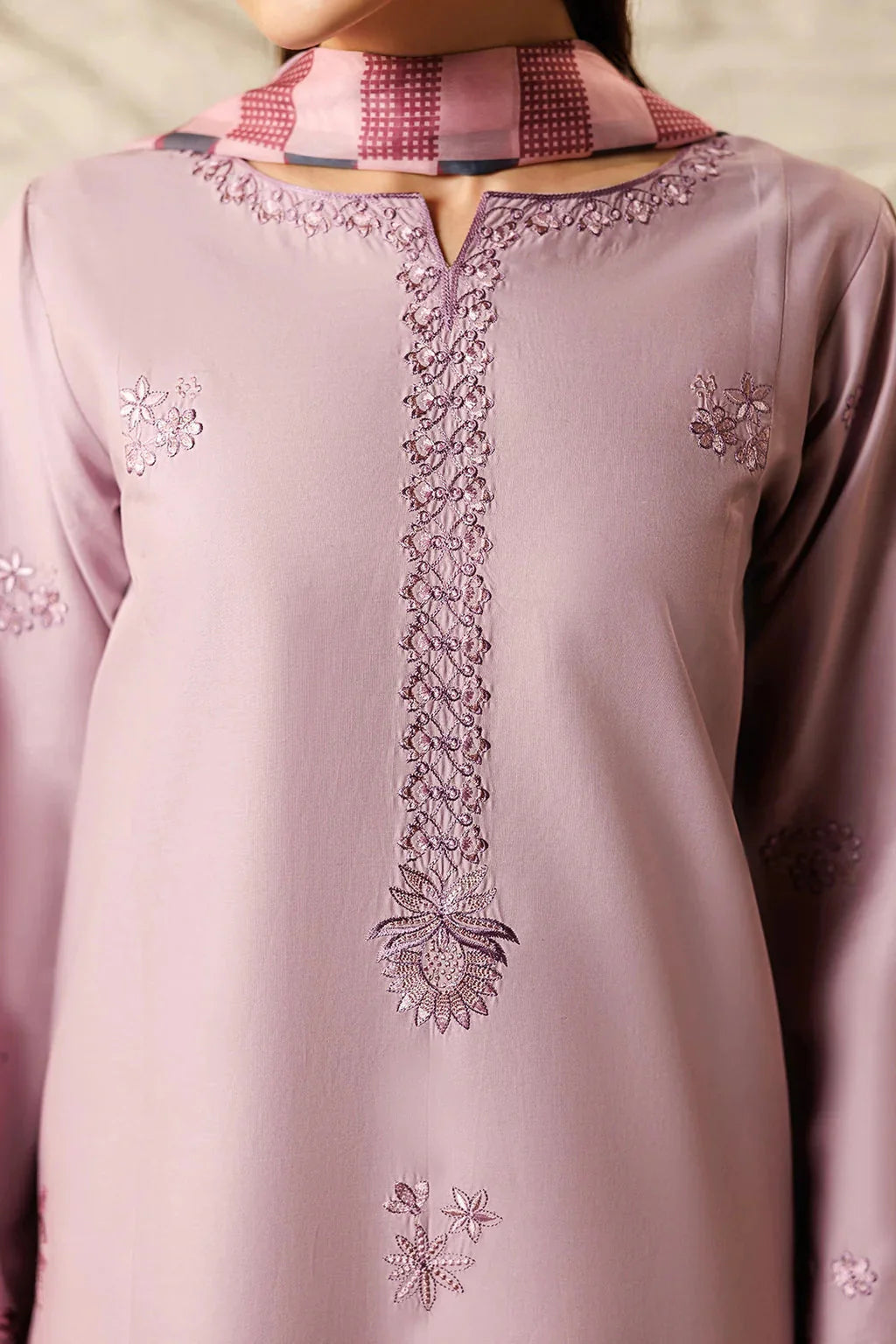 IZEL-3PIECE LAWN EMBROIDERED SHIRT WITH CHIFFON PRINTED DUPATTA AND TROUSER-BIC-4868 Asasay Fakhir