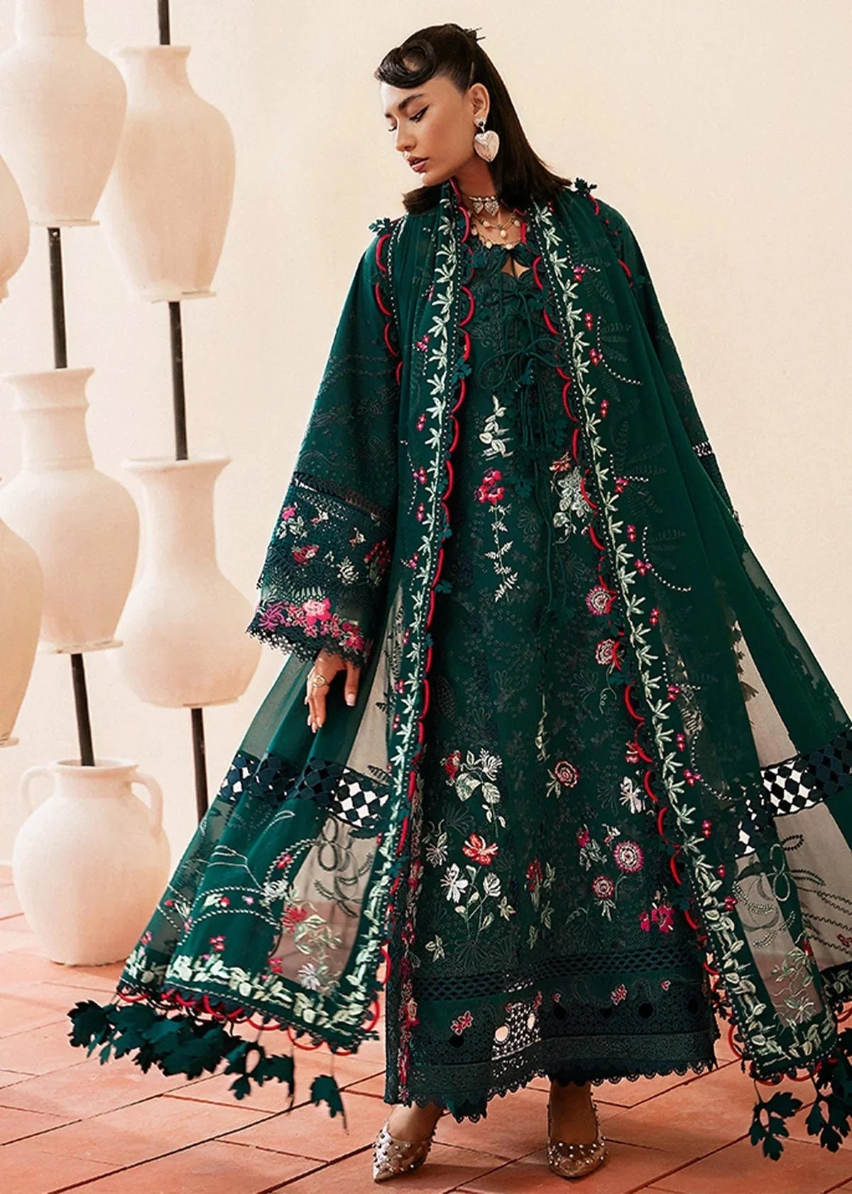 SUFFUSE-3PC LAWN EMBROIDERED SHIRT WITH ORGANZA EMBROIDERED DUPATTA AND TROUSER -BIC-4733 Asasay Fakhir