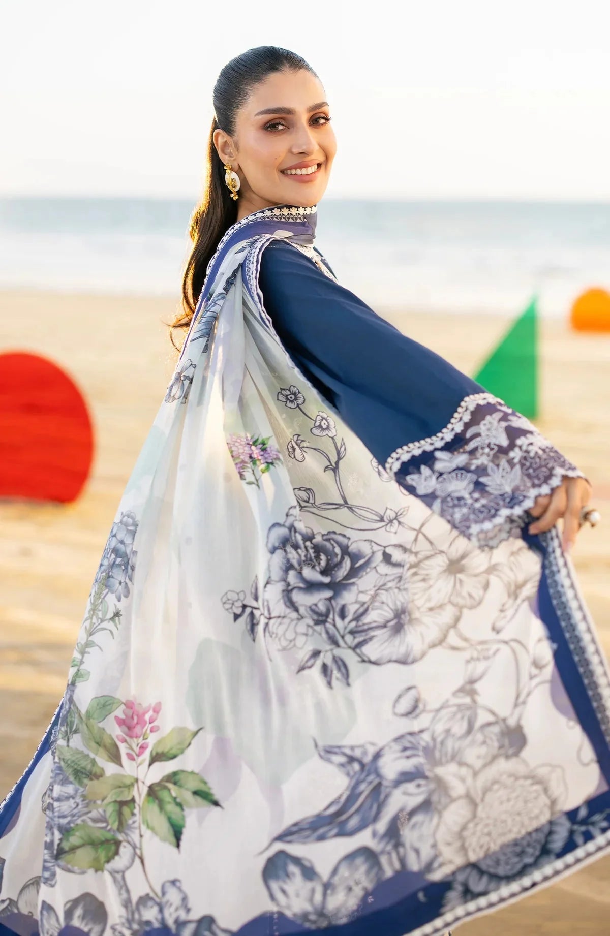SERAN-3PC LAWN EMBROIDERED SHIRT WITH CHIFFON PRINT DUPATTA AND EMB TROUSER-BIC-4845 Asasay Fakhir