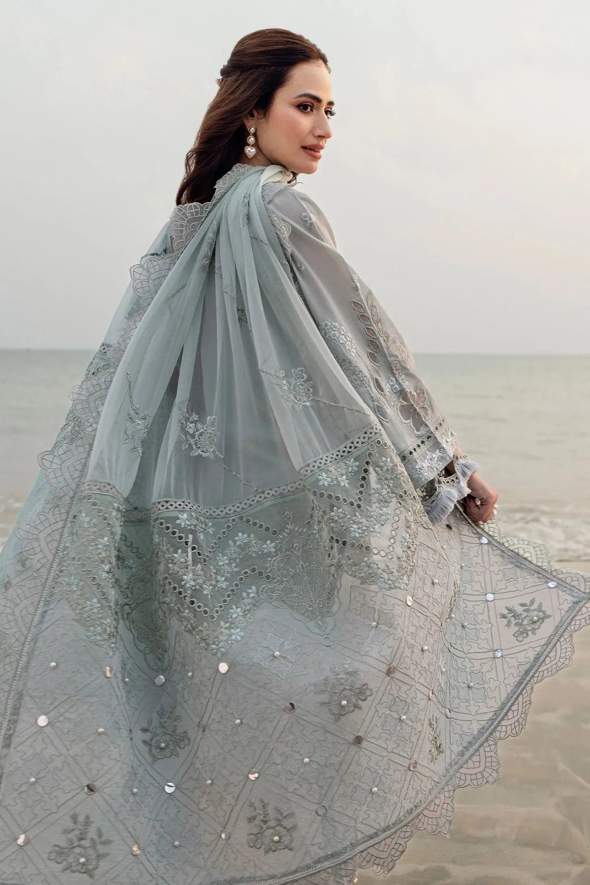 NUREH-3PC LAWN LASER WORK EMBROIDERED SHIRT WITH KHADDI NET EMBROIDERED DUPATTA & TROUSER-BIC-4746 Asasay Fakhir