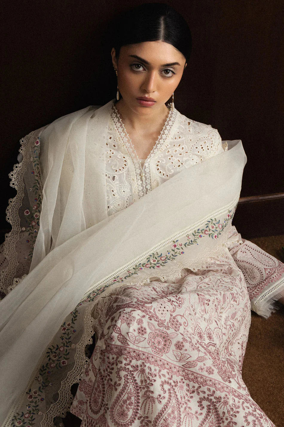 ZARA SHAHJAHAN-3PC LAWN EMBROIDERED SHIRT WITH KHADDI NET EMB DUPATTA AND EMB TROUSER-BIC- Asasay Fakhir