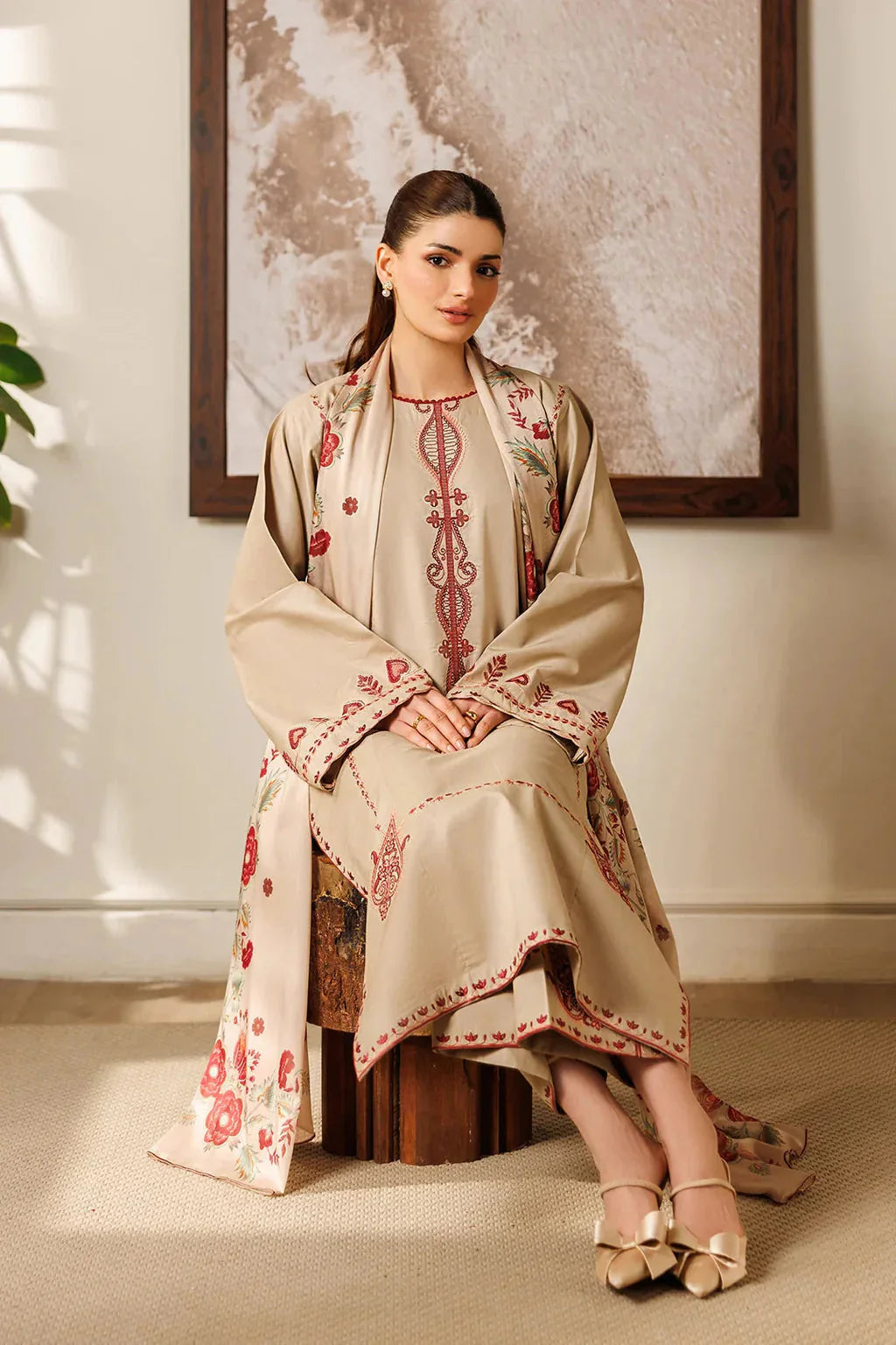 BAROQUE-3PC LAWN EMBROIDERED SHIRT WITH CHIFFON PRINTED DUPATTA AND EMB TROUSER-BIC-4869 Asasay Fakhir