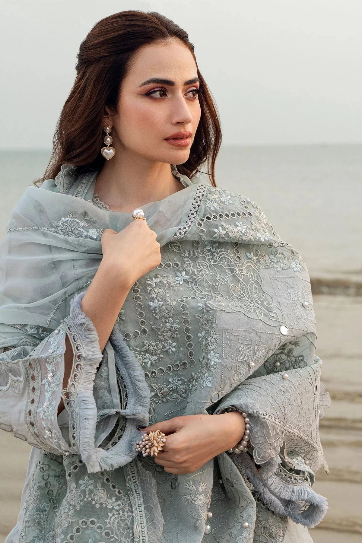 NUREH-3PC LAWN LASER WORK EMBROIDERED SHIRT WITH KHADDI NET EMBROIDERED DUPATTA & TROUSER-BIC-4746 Asasay Fakhir