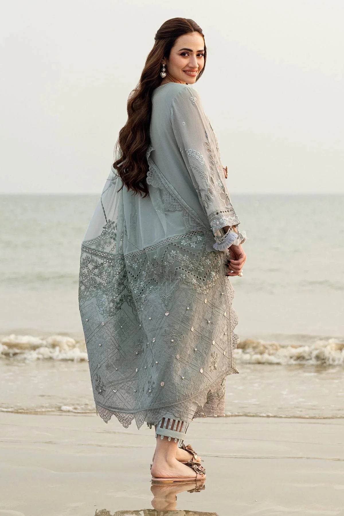 NUREH-3PC LAWN LASER WORK EMBROIDERED SHIRT WITH KHADDI NET EMBROIDERED DUPATTA & TROUSER-BIC-4746 Asasay Fakhir
