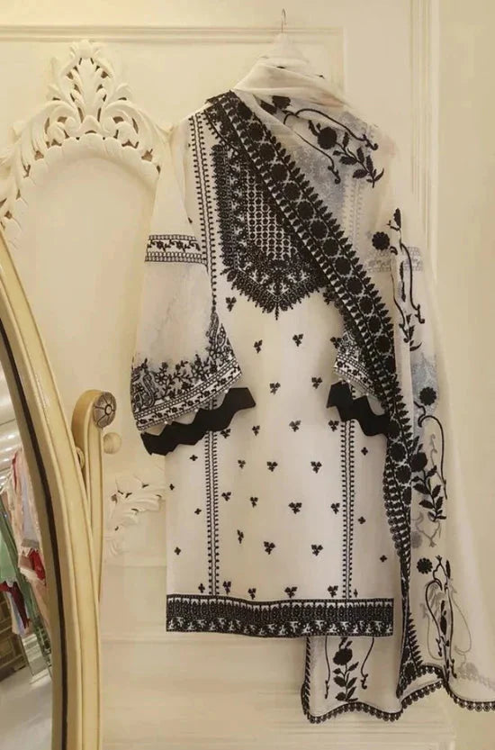 AGHA NOOR-3PC LAWN HEAVY EMBROIDERED SHIRT WITH EMBROIDERED BAMBER CHIFFON DUPATTA-BIC-4557 Asasay Fakhir