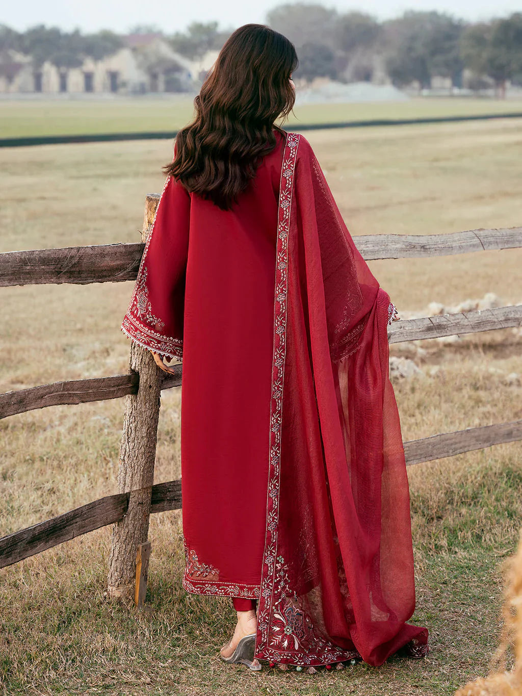 IZEL-3PC LAWN EMBROIDERED SHIRT WITH KHADDI NET EMBROIDERED DUPATTA AND TROUSER-BIC-4818 Asasay Fakhir