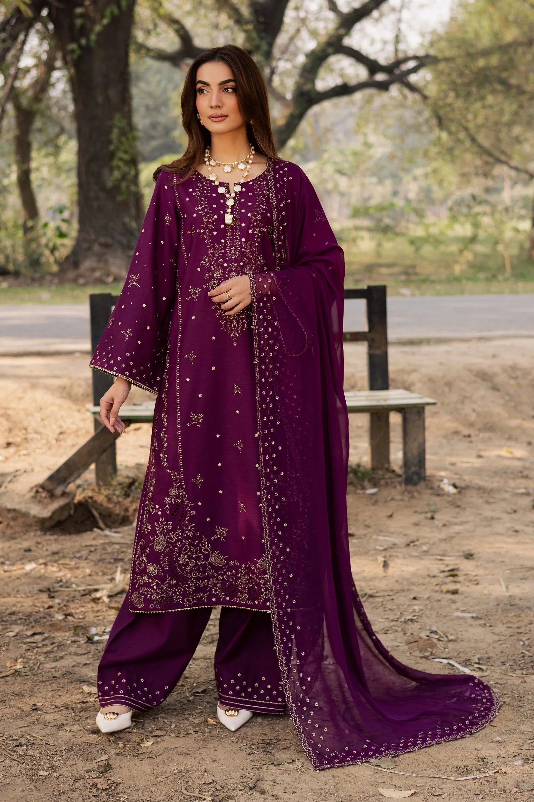Lawn Embroidered Shirt Lawn Embroidered Sleeves Chiffon Embroidered Dupatta Dyed Lawn Back Side Lawn Embroidered Trouser Unstitched 3Piece Dress Asasay Fakhir