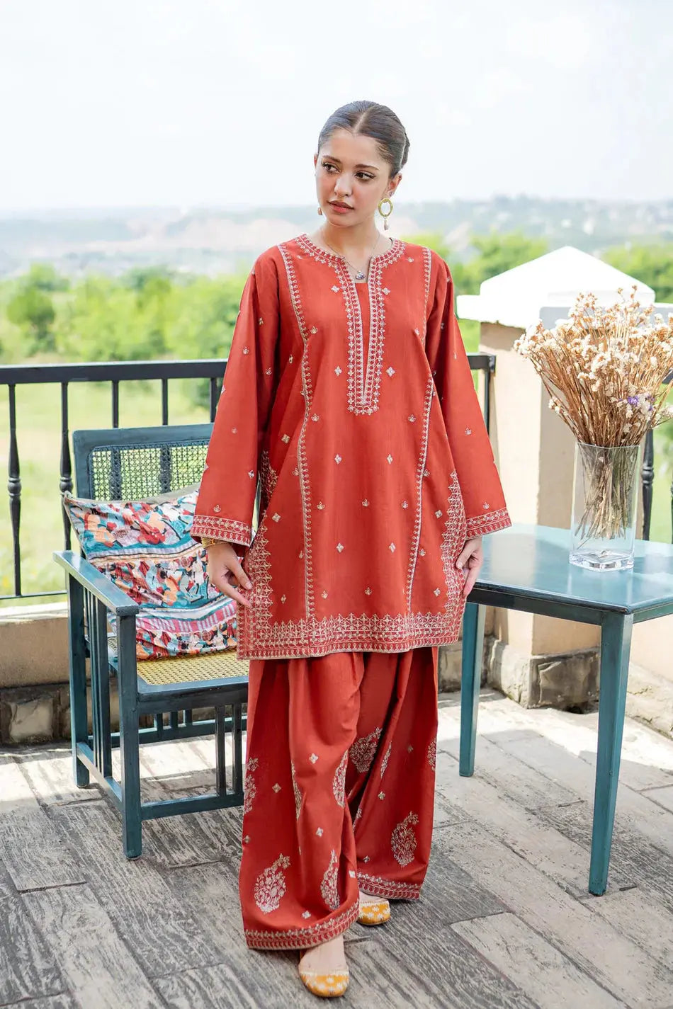 URGE-2PIECE LAWN EMBROIDERED SHIRT WITH LAWN EMBROIDERED TROUSER-BIC-244 Asasayfakhir