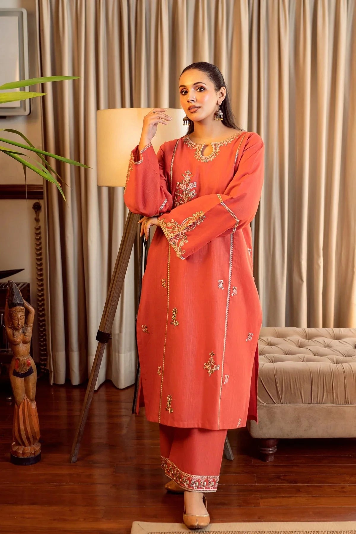 URGE-2PC LAWN EMBROIDERED SHIRT WITH LAWN EMBROIDRED TROUSER-BIC-211 Asasay Fakhir