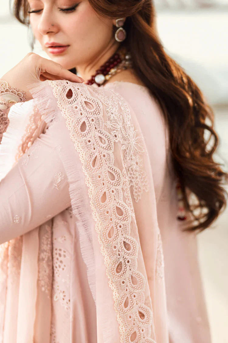 QALAMQAR-3PC LAWN CHIKAANKARI EMBROIDERED SHIRT WITH KHAADI NET EMBROIDERED DUPATTA AND TROUSER -BIC-4727 Asasay Fakhir