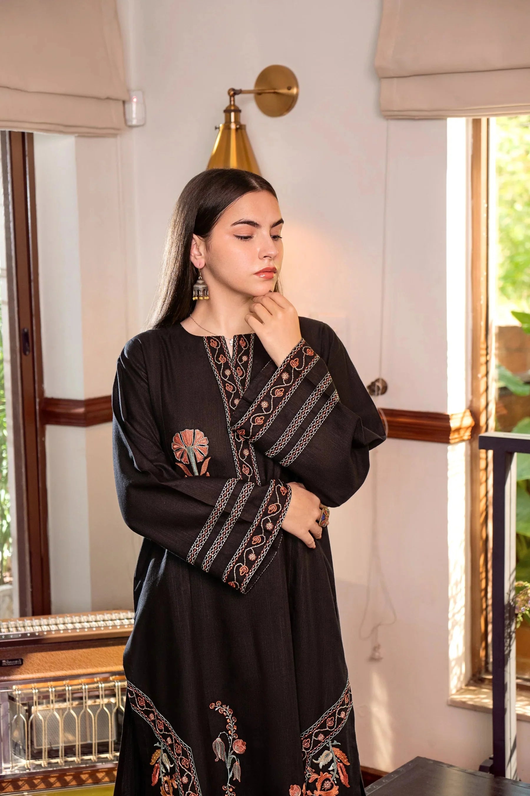 URGE-2PC LAWN EMBROIDERED SHIRT WITH EMBROIDRED TROUSER-BIC-132 Asasayfakhir