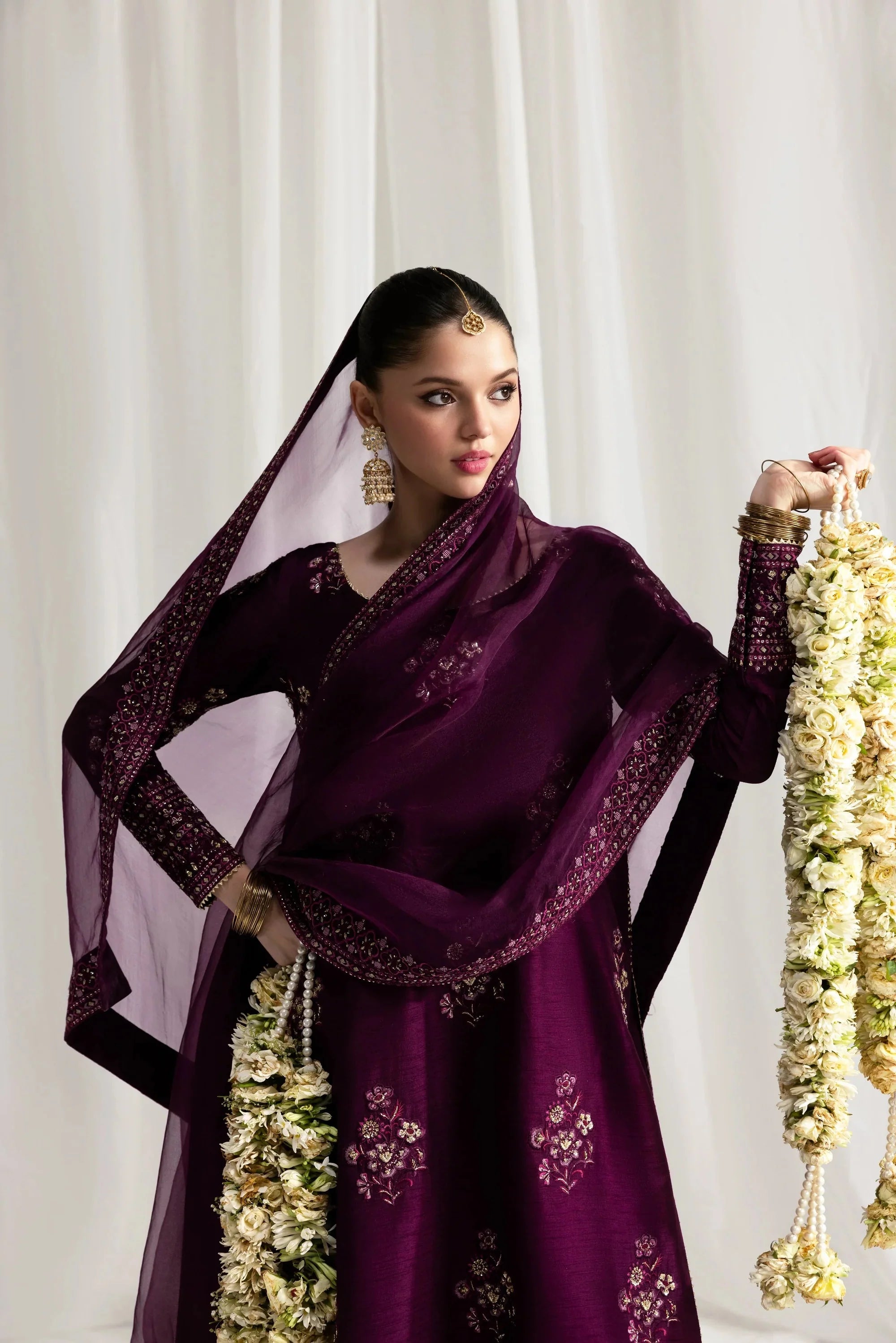 ZAIB-3PC HANDMADE EMBELLISHED SILK EMBROIDERED SHIRT WITH BAMBER CHIFFON DUPATTA AND TROUSER-BIC-4879 Asasay Fakhir