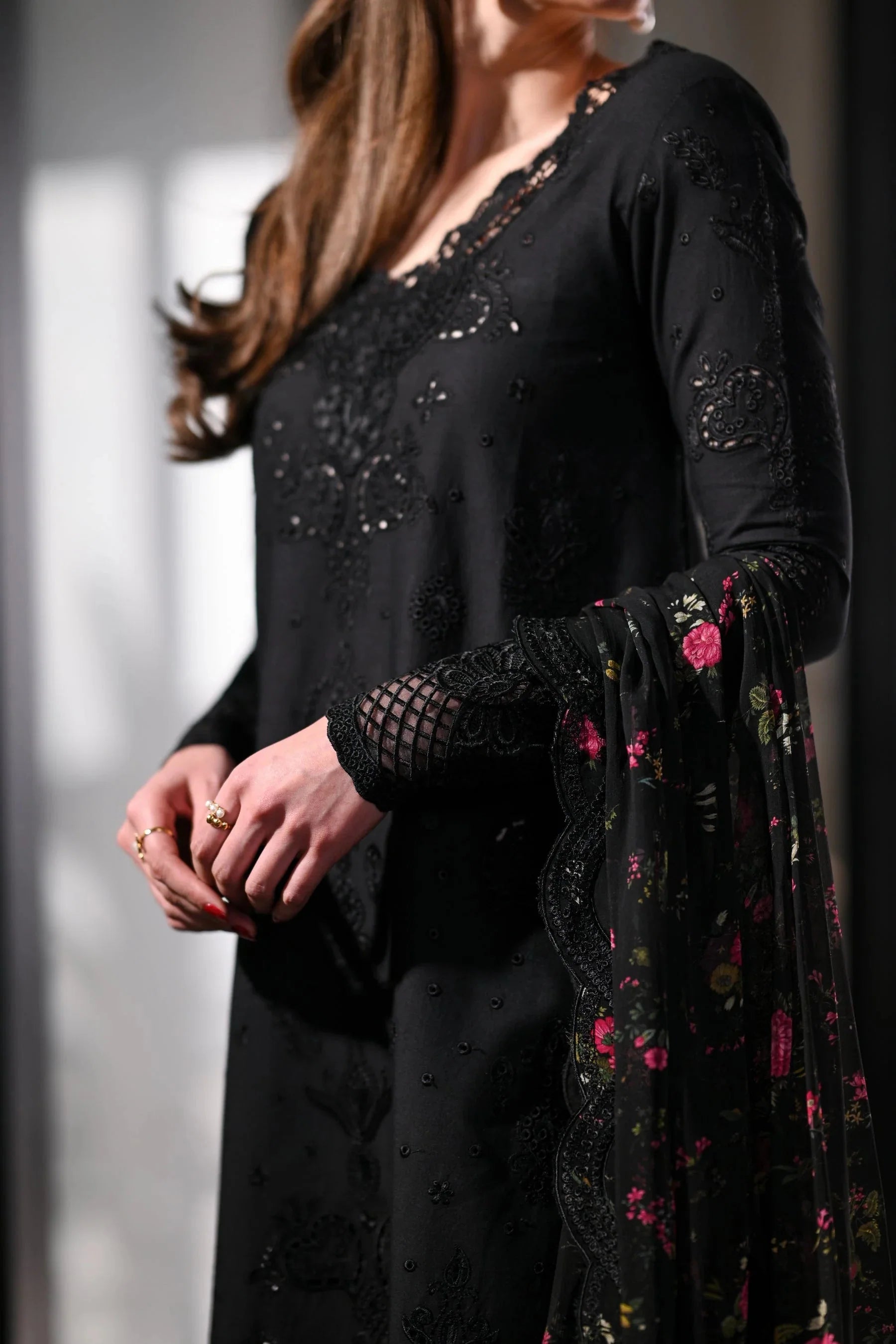 ZAIB-3PC LAWN CHIKANKARI EMBROIDERED SHIRT WITH MONARK PRINTED EMB DUPATTA AND TROUSER-BIC-4874 Asasay Fakhir