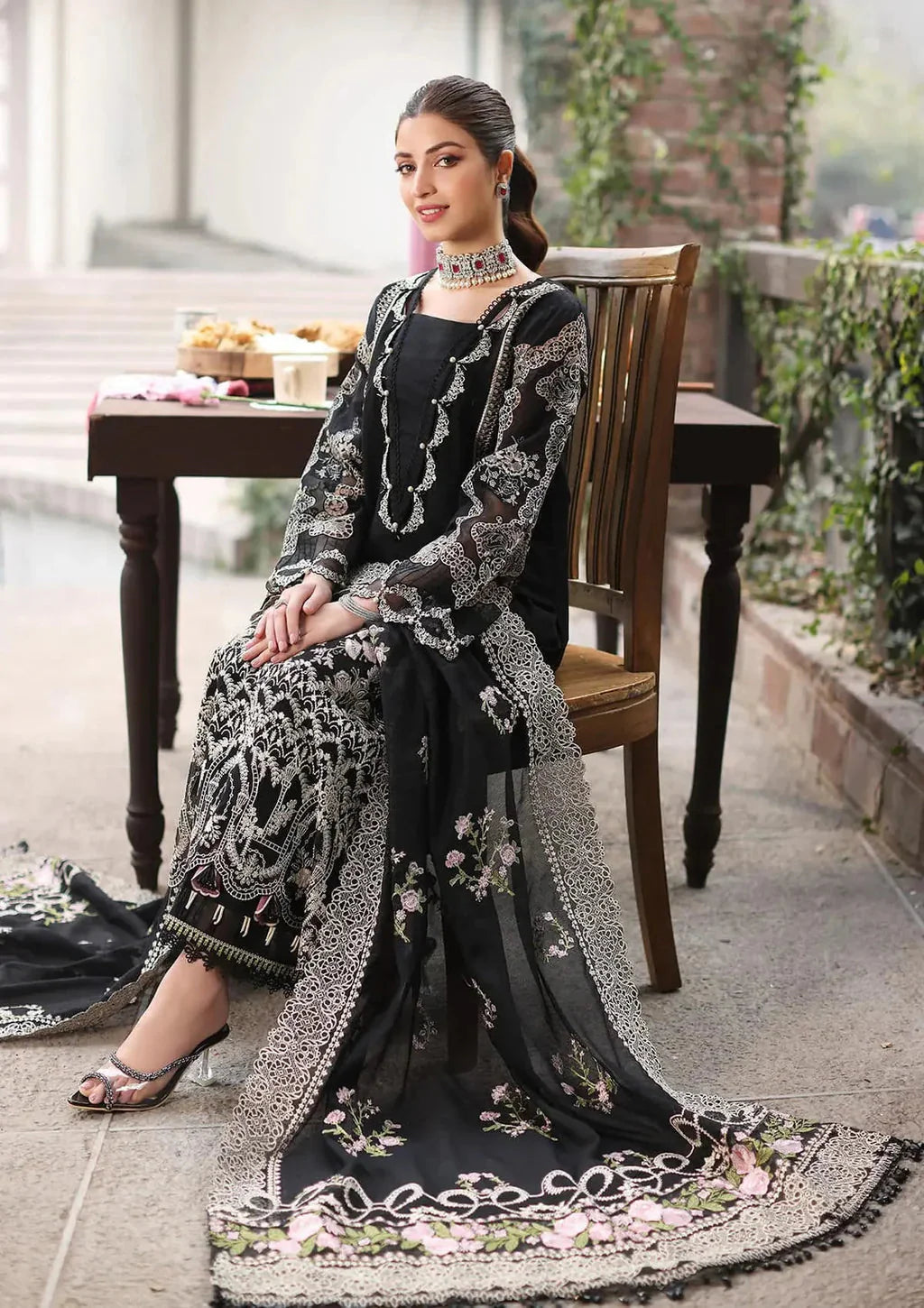 ASIM JOFA-3PC LAWN EMBROIDERED SHIRT WITH CHIFFON EMBROIDERED DUPATTA AND TROUSER -BIC-4633 Asasay Fakhir