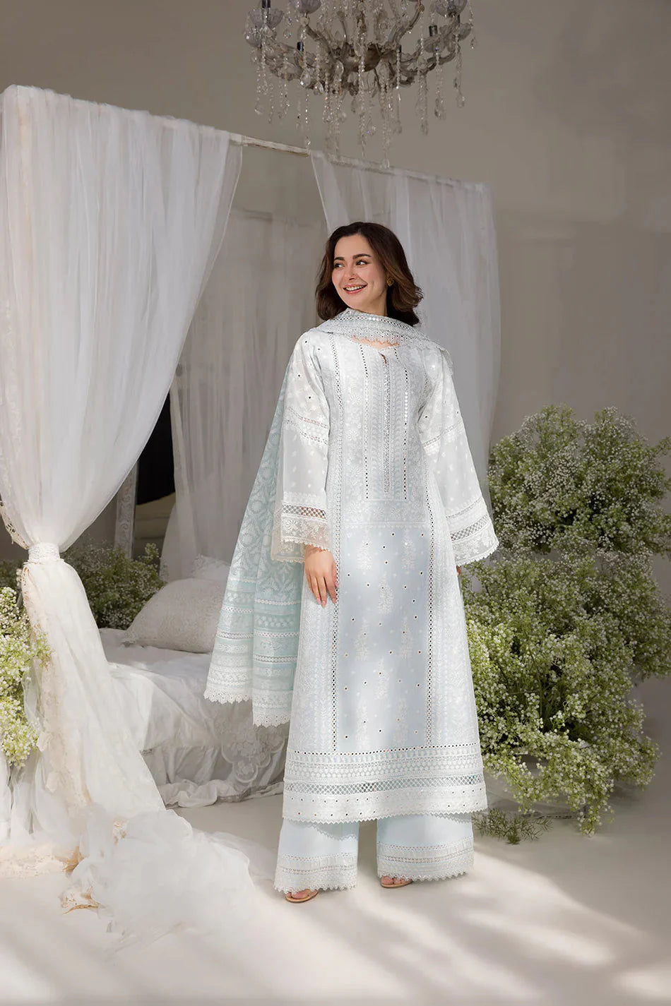 SOBIA NAZIR-3PC LAWN LASERCUTWORK EMBROIDERED SHIRT WITH CHIFFON PRINT EMBROIDERED DUPATTA AND TROUSER-BIC-4774 Asasay Fakhir