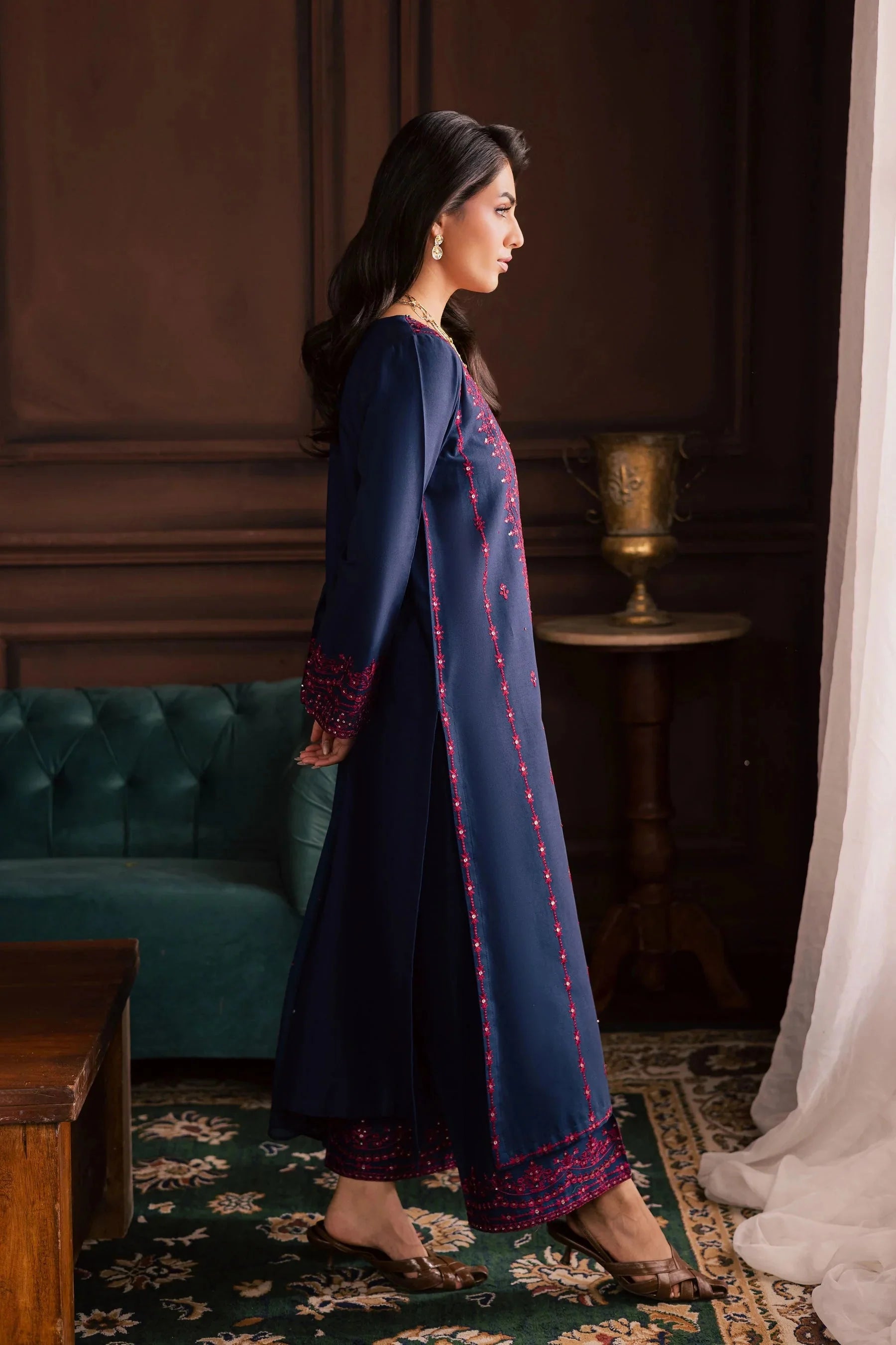 BATIK-3PC LAWN SEQUIN EMBROIDERED SHIRT WITH CHIFFON EMBROIDERED DUPATTA AND TROUSER-BIC-4878 Asasay Fakhir
