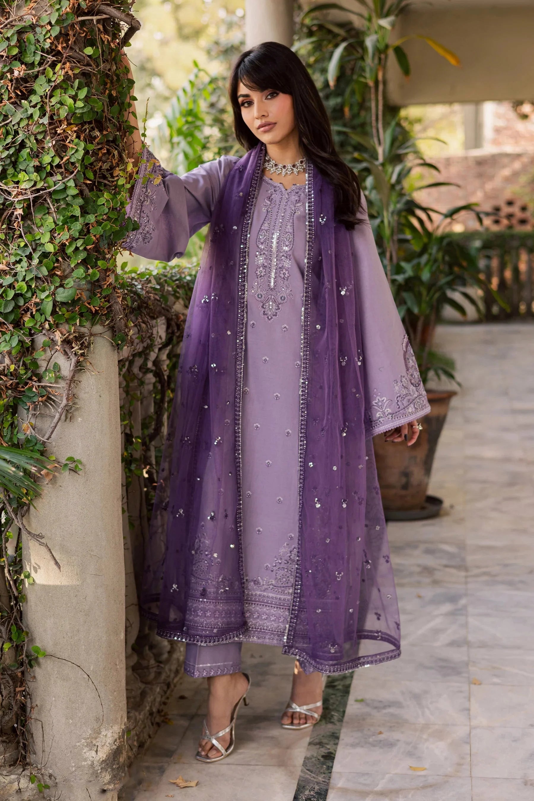 BATIK-3PC LAWN EMBROIDERED SHIRT WITH ORGANZA EMBROIDERED DUPATTA AND TROUSER-BIC-4830 Asasay Fakhir