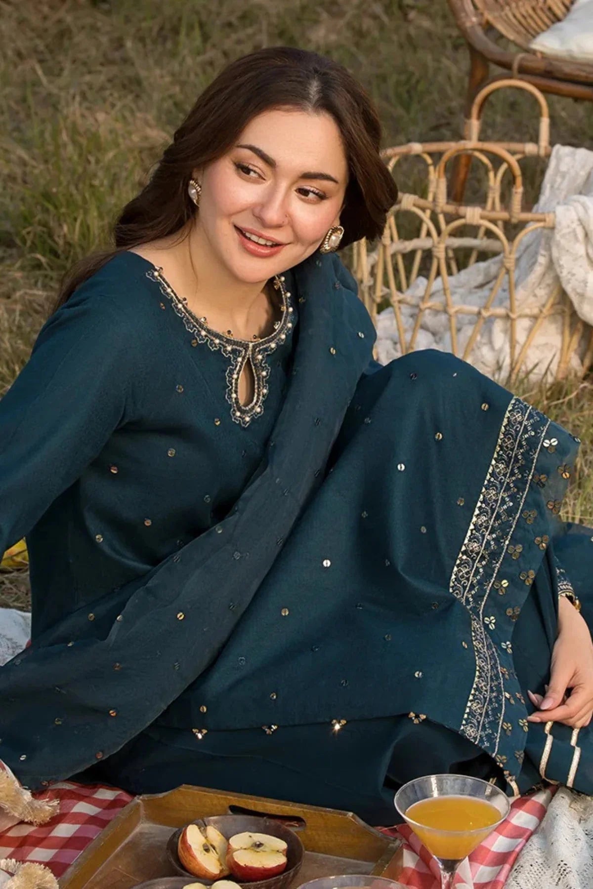 JADE-3PC LAWN EMBROIDERED SHIRT WITH ORGANZA EMBROIDERED DUPATTA AND TROUSER -BIC-4781 Asasay Fakhir