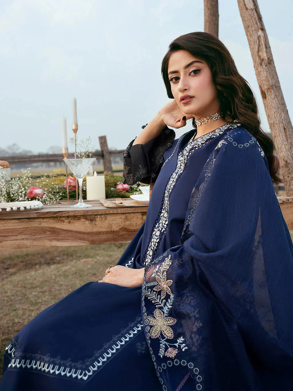 IZEL-3PC LAWN EMBROIDERED SHIRT WITH KHADDI NET EMBROIDERED DUPATTA AND TROUSER-BIC-4817 Asasay Fakhir