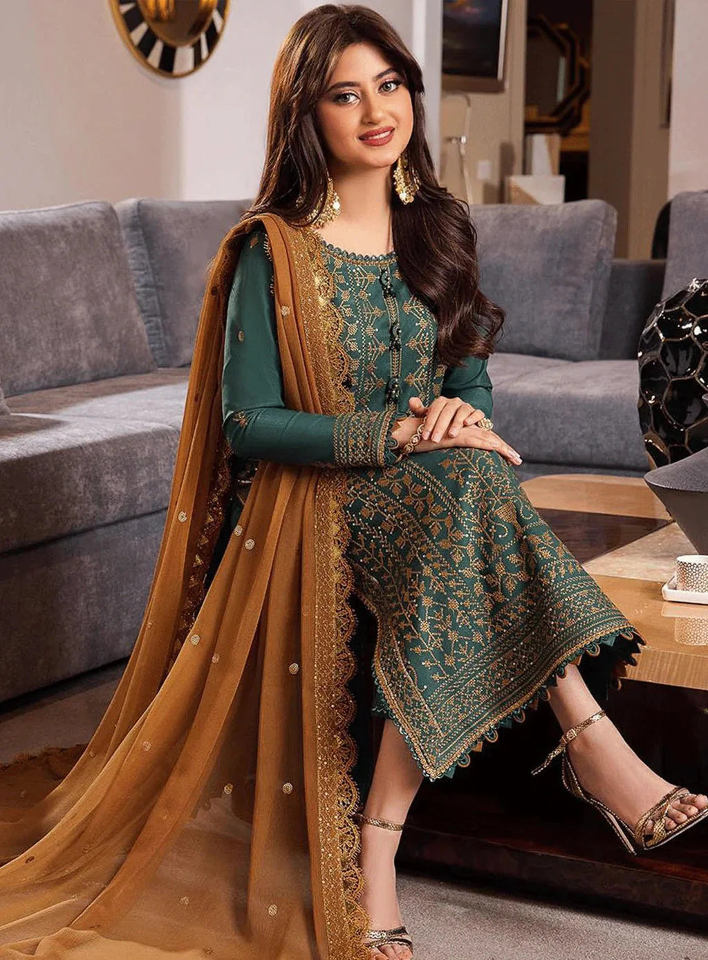 ASIM JOFA-3PC LAWN HEAVY EMBROIDERED SHIRT WITH CHIFFON EMBROIDERED DUPATTA AND TROUSER-BIC-4547 Asasay Fakhir