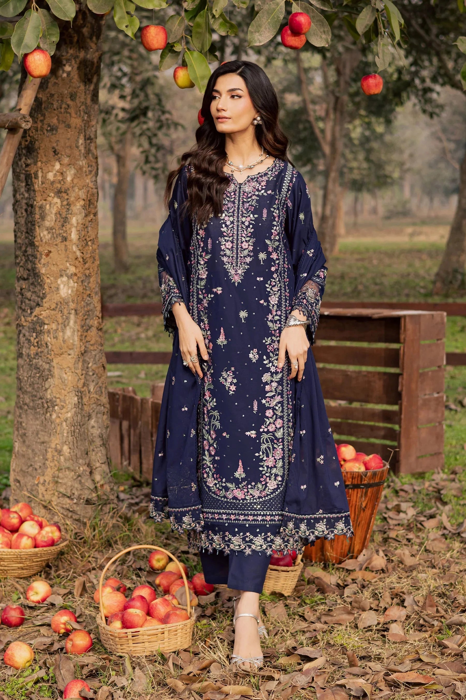 BATIK-3PIECE LAWN SEQUIN EMBROIDERED SHIRT WITH CHIFFON EMBROIDERED DUPATTA AND TROUSER-BIC-4829 Asasay Fakhir