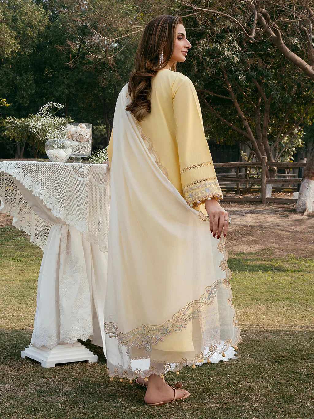 IZEL-3PC LAWN EMBROIDERED SHIRT WITH KHAADI NET EMBROIDERED DUPATTA AND TROUSER-BIC-4832 Asasay Fakhir