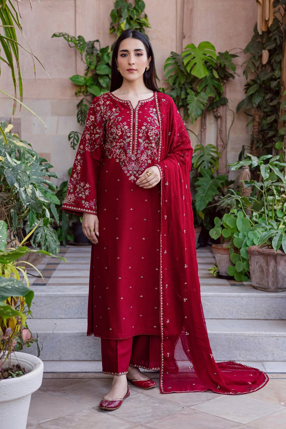 BATIK-3PC LAWN EMBROIDERED SHIRT WITH CHIFFON EMBROIDERED DUPATTA AND TROUSER-BIC-4865 Asasay Fakhir
