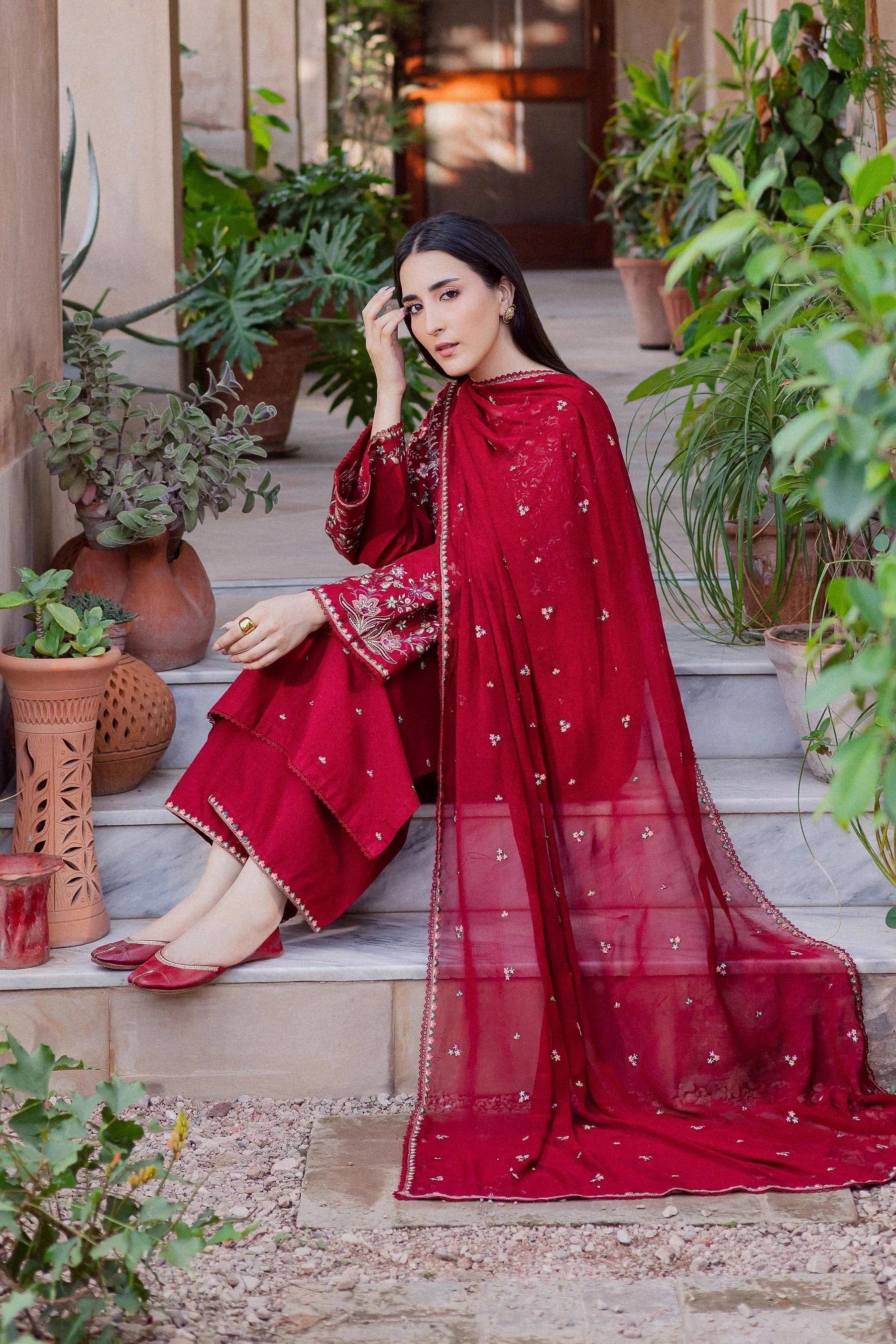 BATIK-3PC LAWN EMBROIDERED SHIRT WITH CHIFFON EMBROIDERED DUPATTA AND TROUSER-BIC-4865 Asasay Fakhir