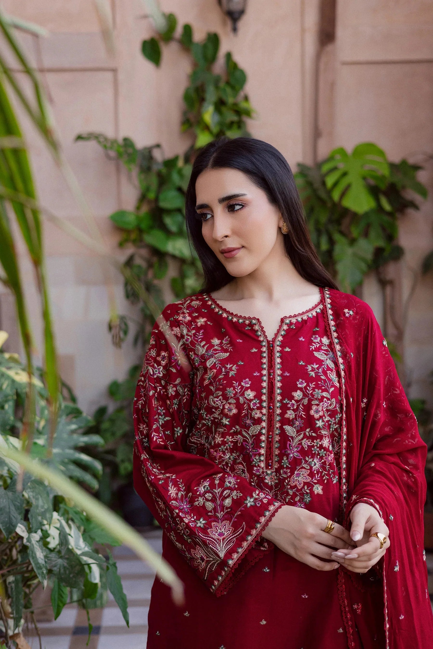 BATIK-3PC LAWN EMBROIDERED SHIRT WITH CHIFFON EMBROIDERED DUPATTA AND TROUSER-BIC-4865 Asasay Fakhir