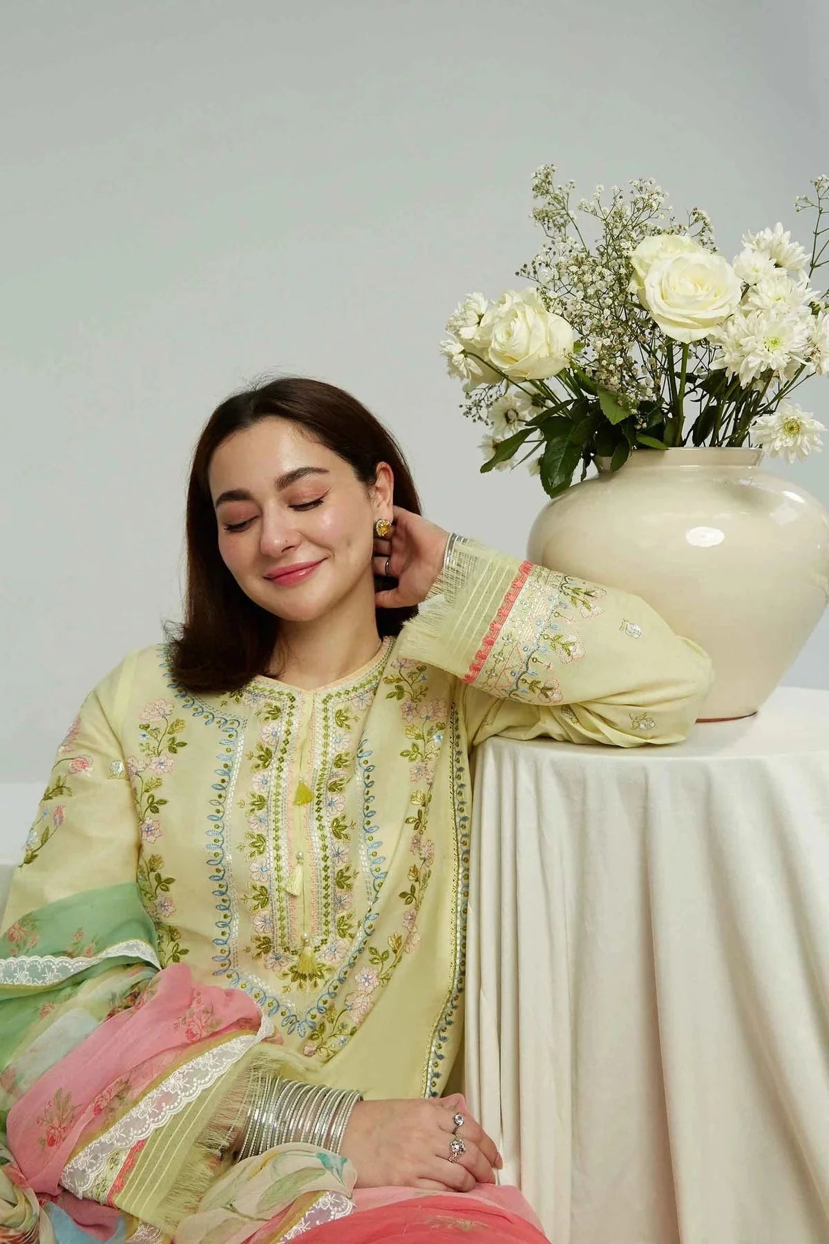ZARA SHAH JAHAN-3PC LAWN EMBROIDERED SHIRT WITH CHIFFON PRINTED DUPATTA & EMB TROUSER-BIC-4650 Asasay Fakhir