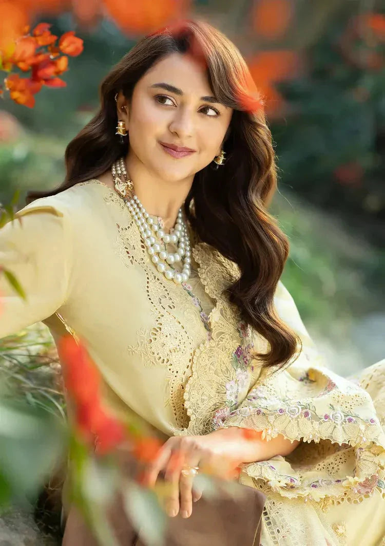 RANG RASIYA-3PC LAWN EMBROIDERED SHIRT WITH CHIFFON PRINTED EMBROIDERED DUPATTA AND TROUSER-BIC-4801 Asasay Fakhir