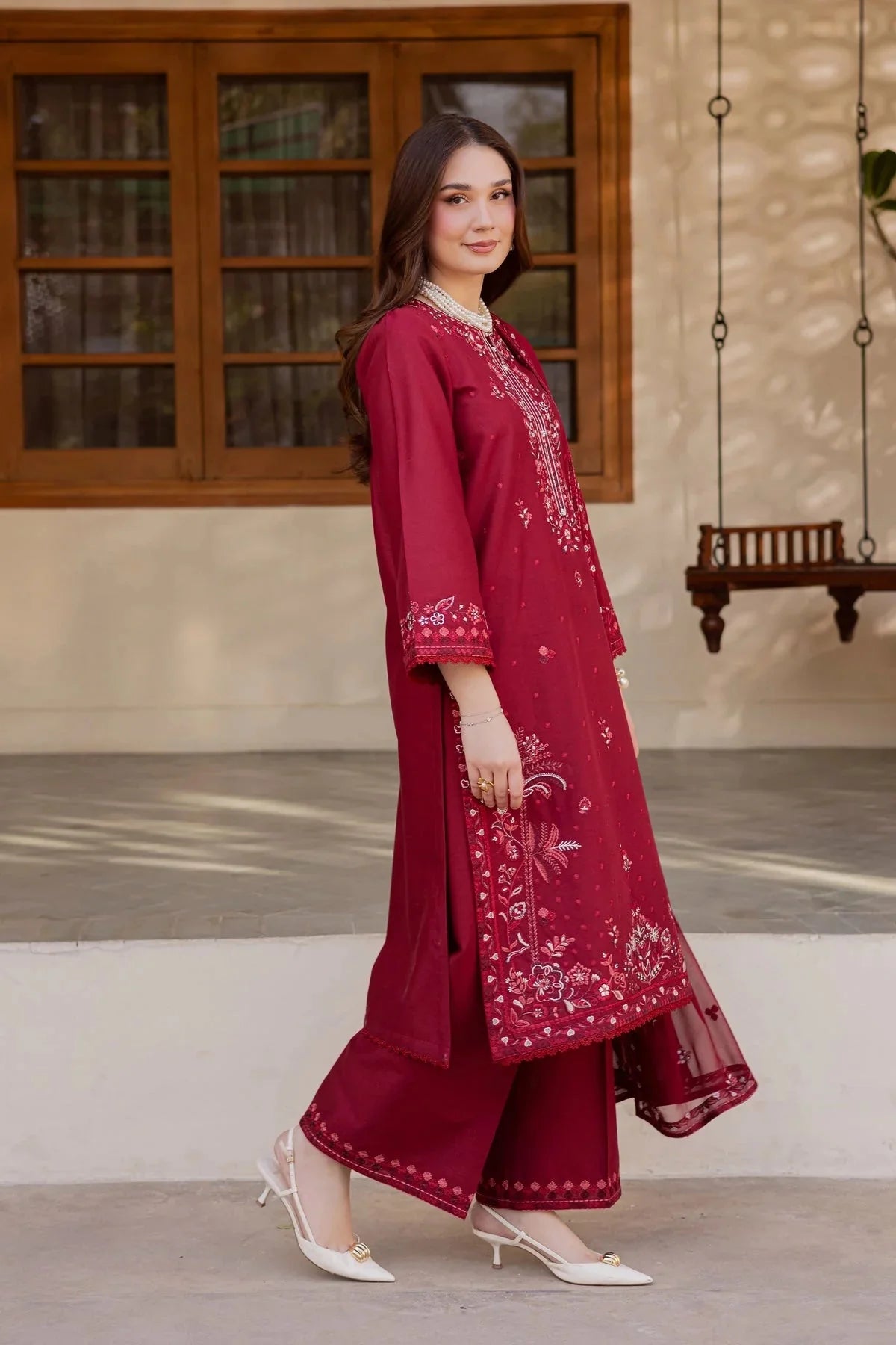 BATIK-3PC LAWN EMBROIDERED SHIRT WITH CHIFFON EMBROIDERED DUPATTA AND TROUSER-BIC-4824 Asasay Fakhir